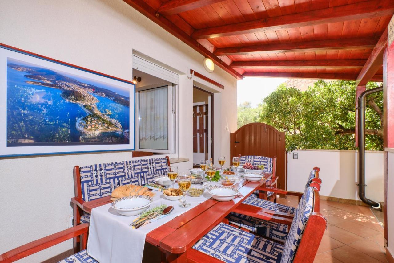 Apartments Antares Mali Losinj Luaran gambar