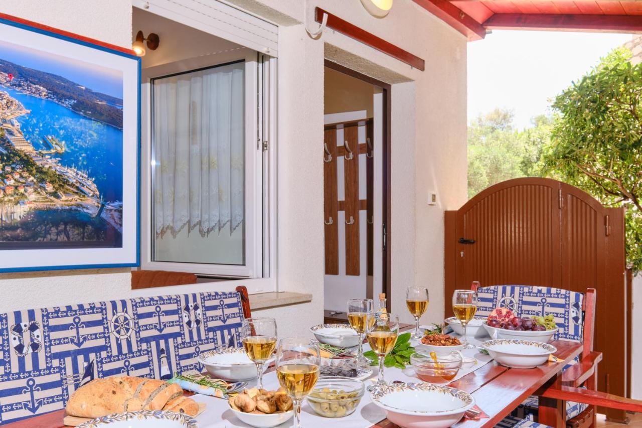 Apartments Antares Mali Losinj Luaran gambar
