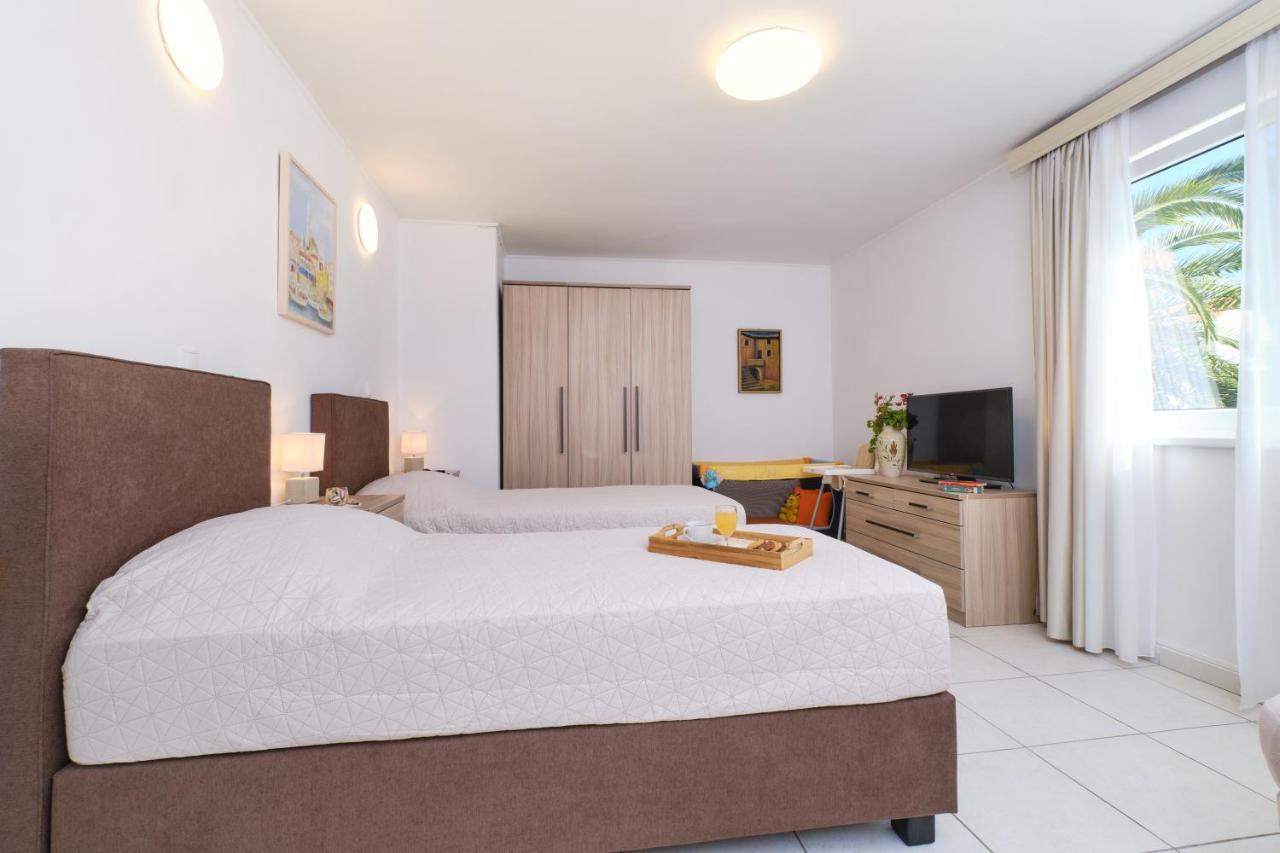 Apartments Antares Mali Losinj Luaran gambar